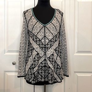 Nic+Zoe A-Line, V-Neck Sweater
